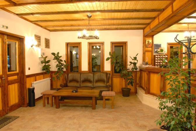 Hotel Pirinski Han - Old Adjev Han Sandanski Dış mekan fotoğraf