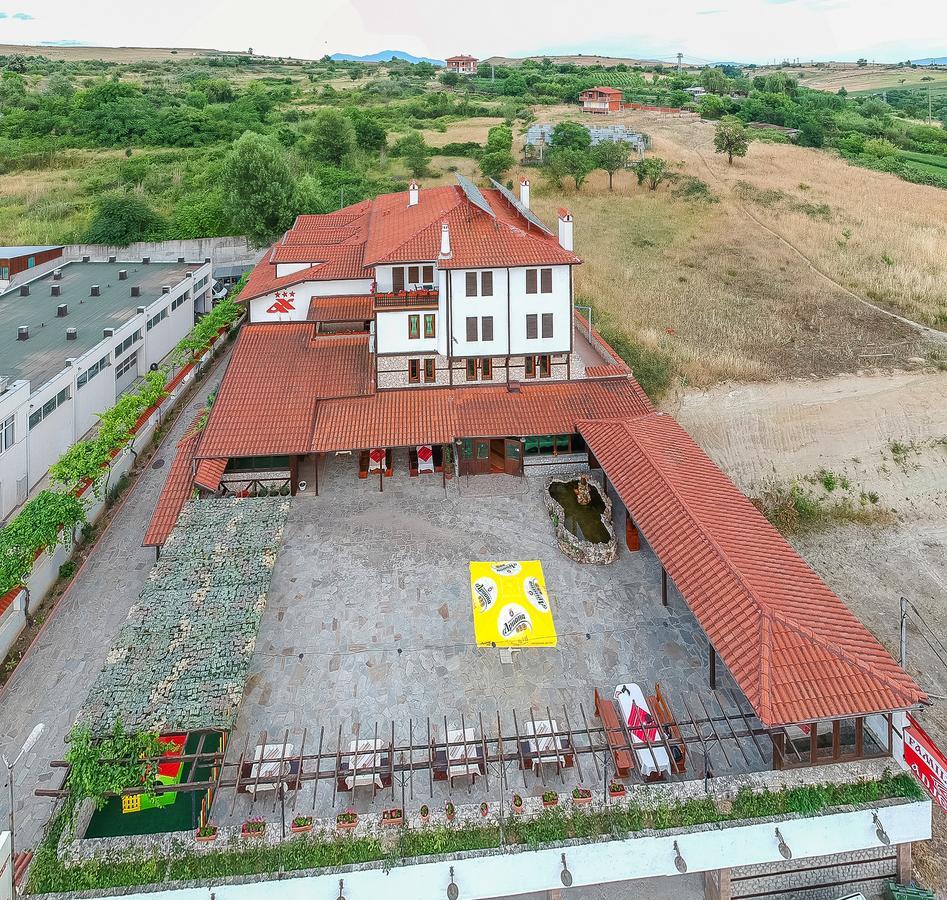 Hotel Pirinski Han - Old Adjev Han Sandanski Dış mekan fotoğraf